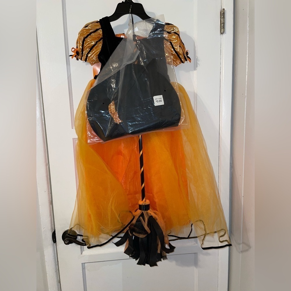 Girls Witch Play Costume size small - Picture 5 of 6